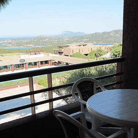 Centro Vacanze Cugnana Apart-hotel Portisco