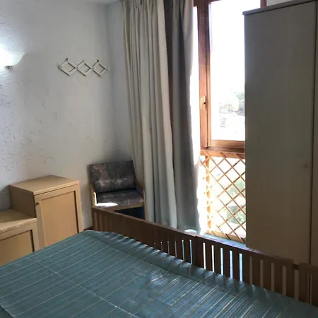 Centro Vacanze Cugnana Apart-hotel