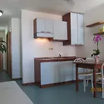 Apartmanhotel Centro Vacanze Cugnana 3*