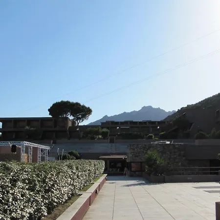 Lägenhetshotell Centro Vacanze Cugnana