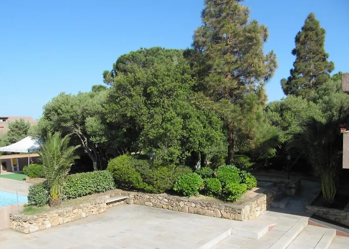 Aparthotel Centro Vacanze Cugnana