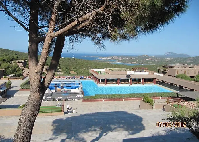 Aparthotel Centro Vacanze Cugnana